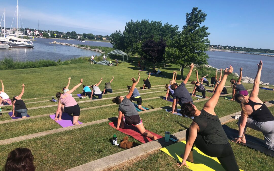Bend & Brew – Free Yoga Every Wednesday and Saturday Overlooking Lake Michigan