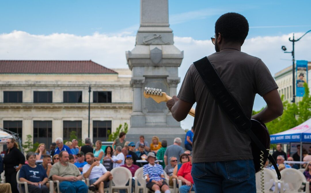 DOWNTOWN RACINE TO HOST BLUES BREWS & BBQ THEMED  FIRST FRIDAY